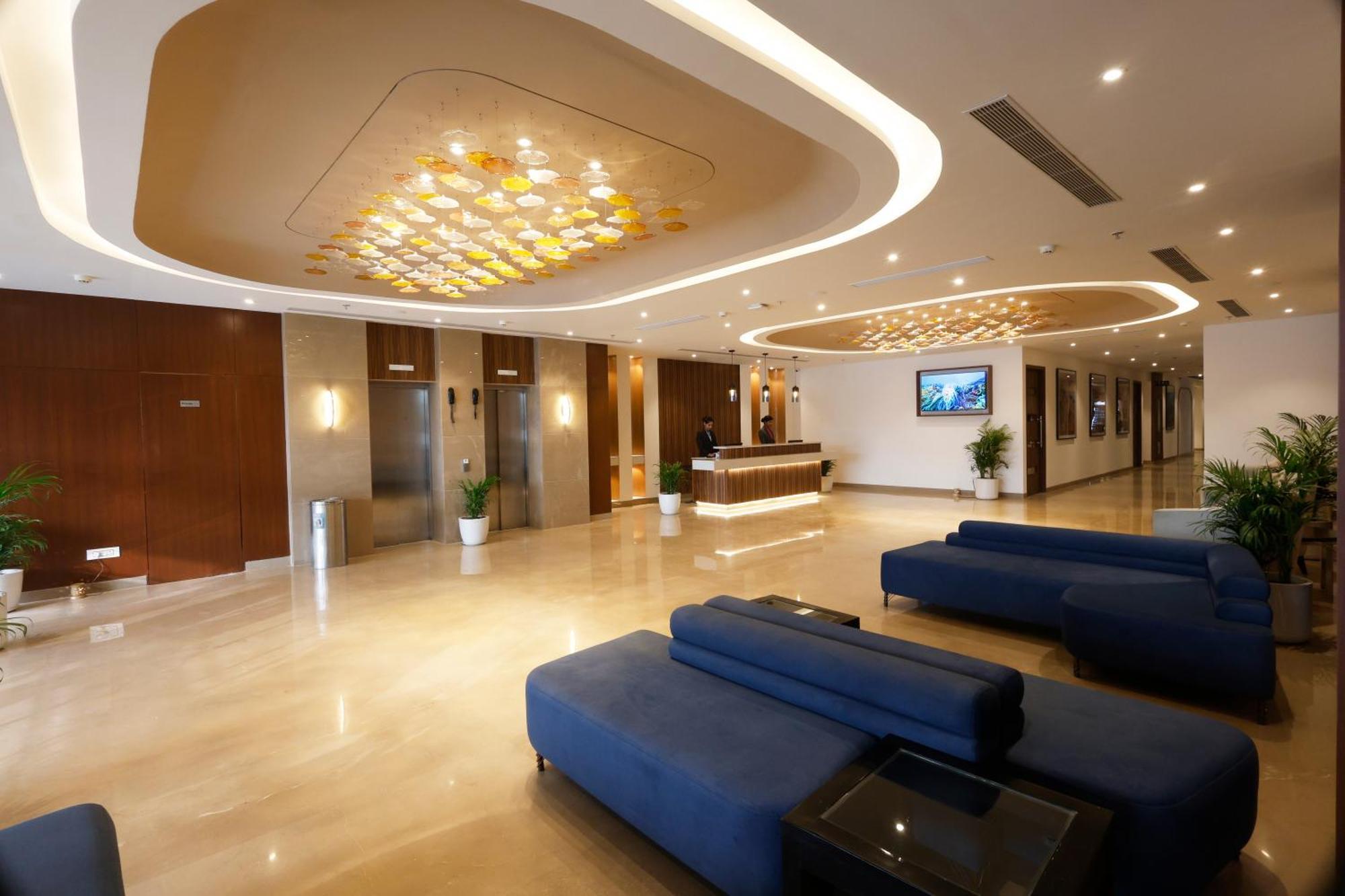 Tulip Inn Zirakpur Dış mekan fotoğraf