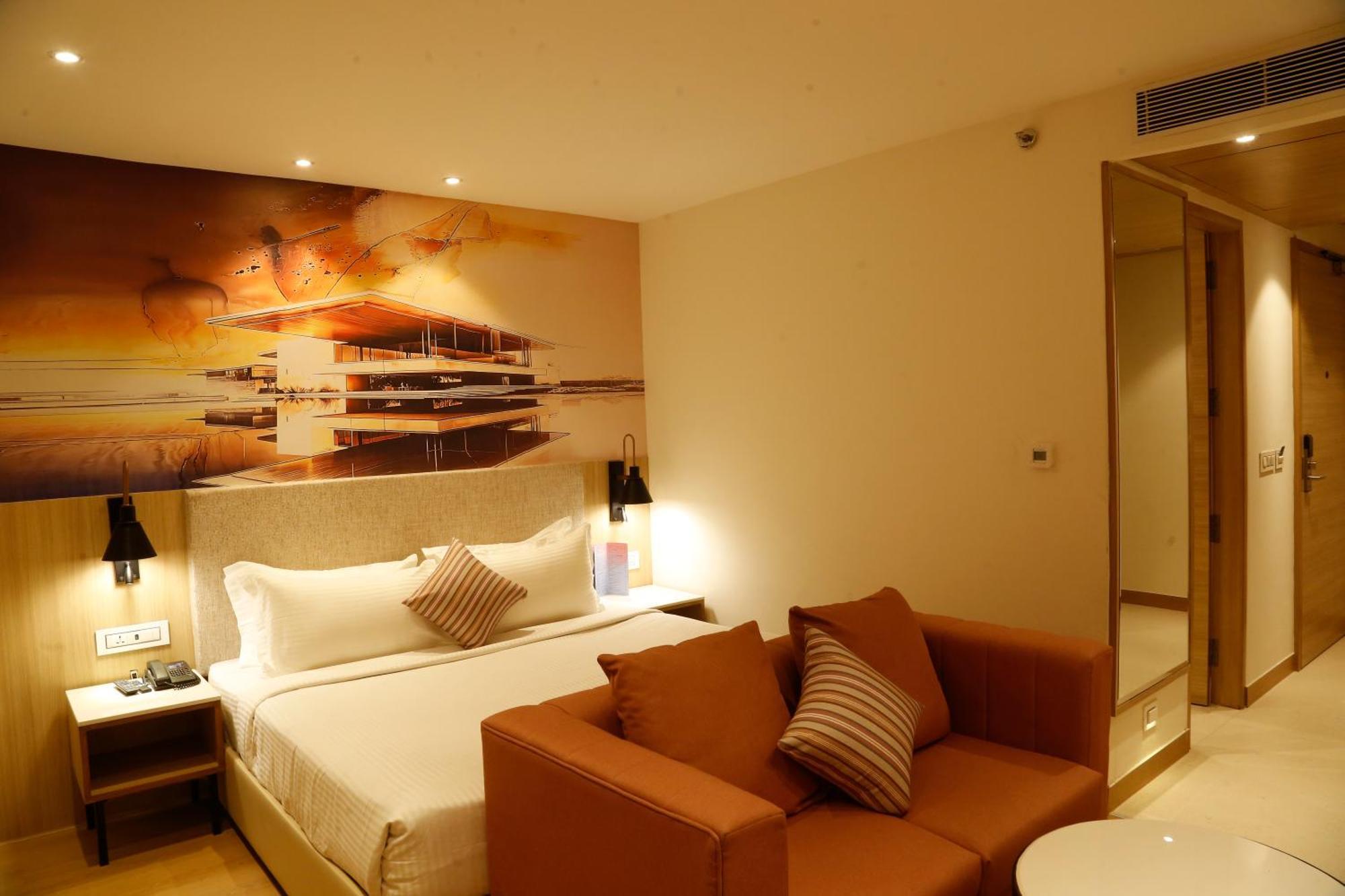 Tulip Inn Zirakpur Dış mekan fotoğraf